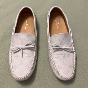 Louis Vuitton Arizona Moccasin. Pristine Condition